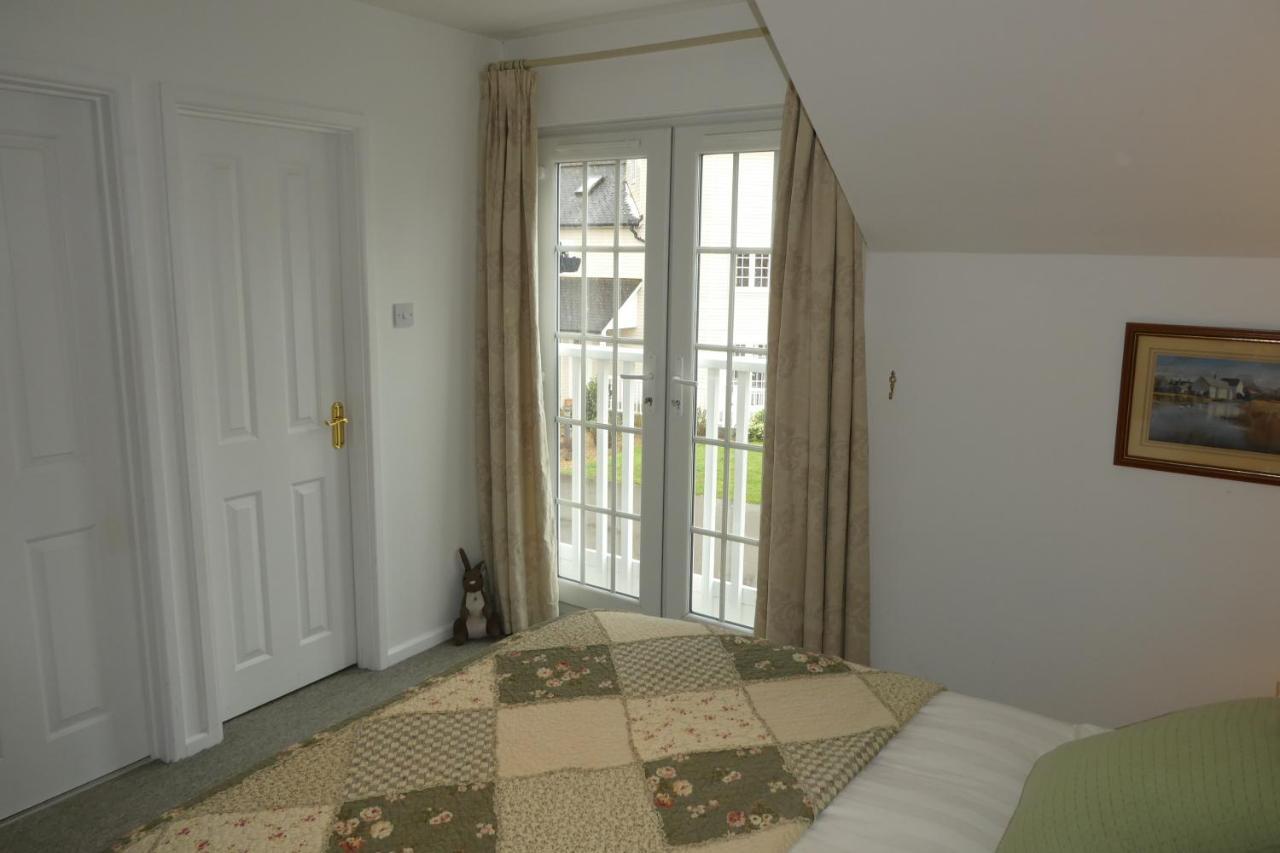 Liming Lodge - Lakeside Home In The Cotswolds Саут-Керни Экстерьер фото